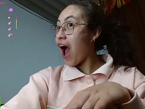 Amitlu_ Chat XXX in diretta