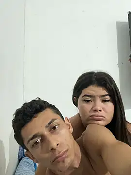 Chat +18 de celes_tebb ao vivo