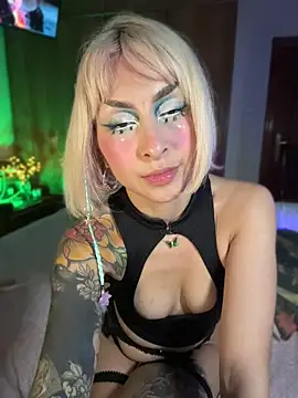 Živý XXX chat Cinamoonn