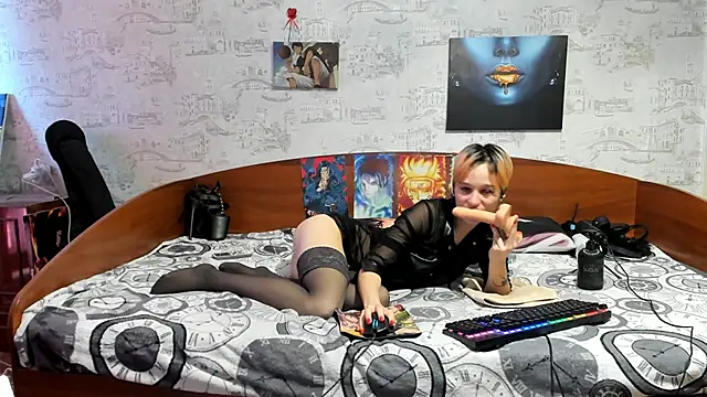 XXX chat uživo modela KagamiTayga