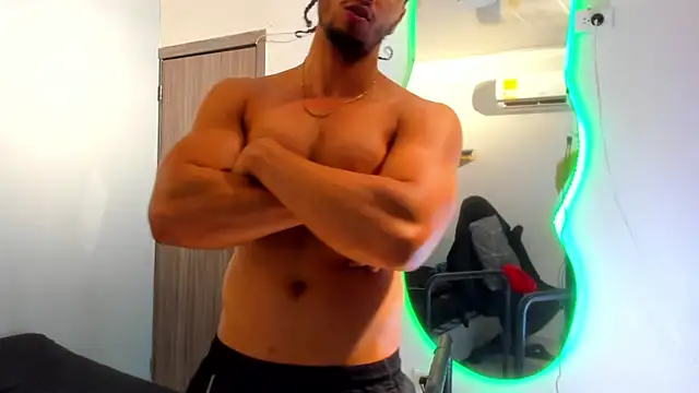 Czat XXX na żywo – Kris_Khalifa69