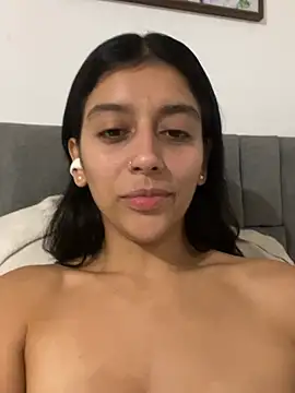 BrittanyDiaz's Live XXX Chat