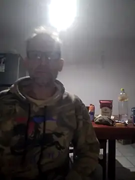 CulturedBus909's Live XXX Chat