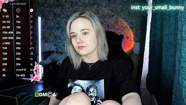 Your_small_bunnyn Live XXX chat