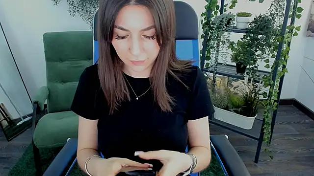 XXX chat uživo modela DiRosie