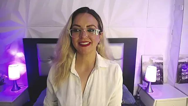 Azaahara_ Chat XXX in diretta