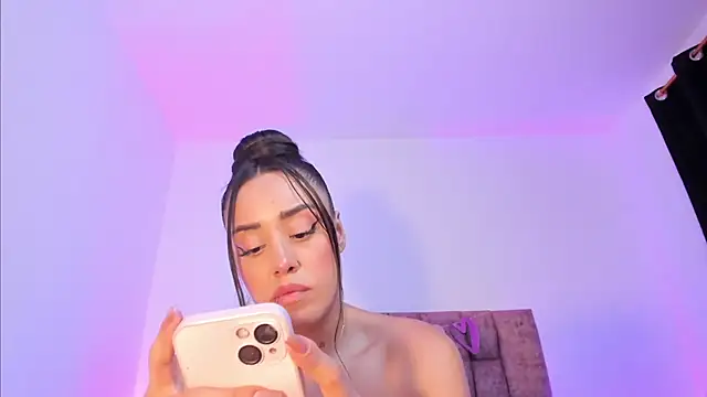 NoraDasilva's Live XXX Chat