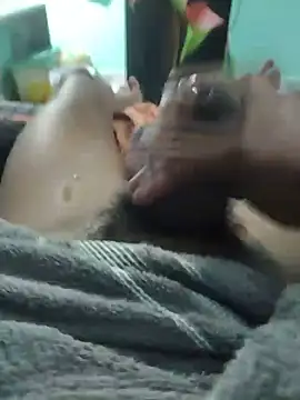 Show modela RAYI_Queen_4 na web-kameri