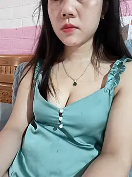 Ngocmai_lazdy's Live XXX Chat