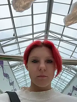 XXX chat uživo modela NinaParri