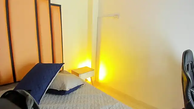 Aleja_NightVibe ওয়েবক্যাম শো