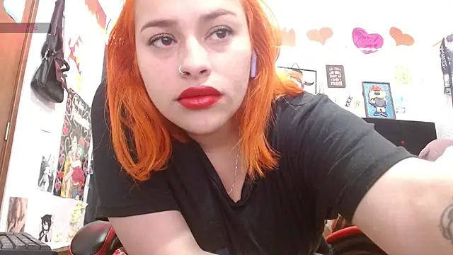 Chatroom XXX en direct de Saray_extrovert_