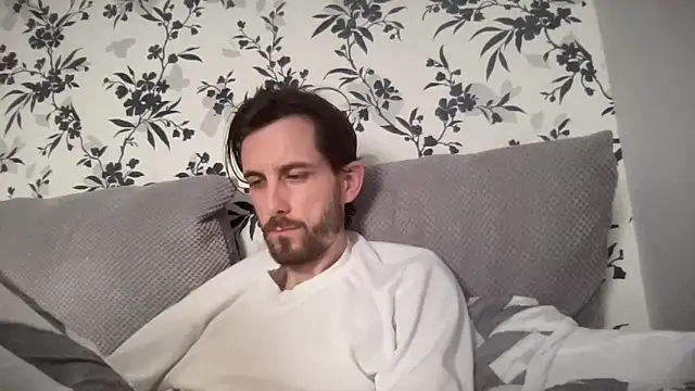 Big8inchUncutCock live XXX chat