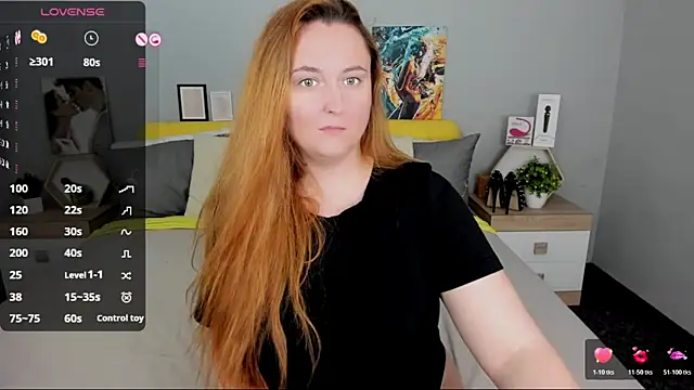 BabeLessi's Live XXX Chat