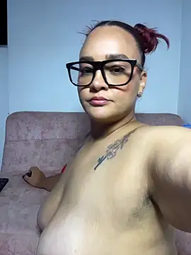 keirabbw 即時 XXX 聊天