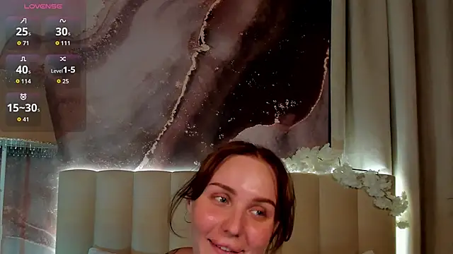 Sala de chat ao vivo de LianaFord