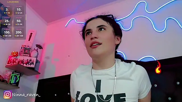 Chat XXX ao vivo de Ninna_ravenn