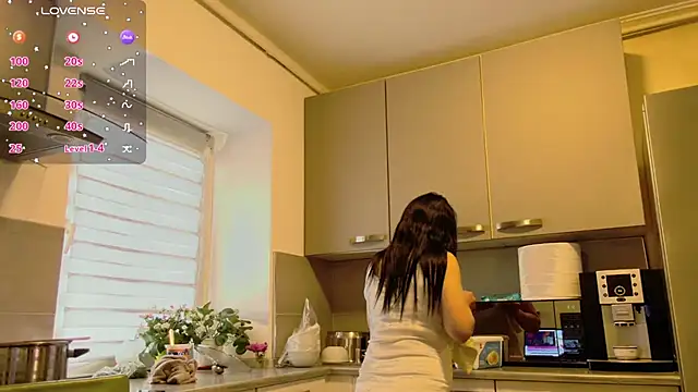 XXX chat uživo modela alisoncassie
