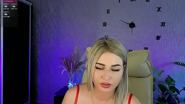 NikkiiStill Live XXX-chat