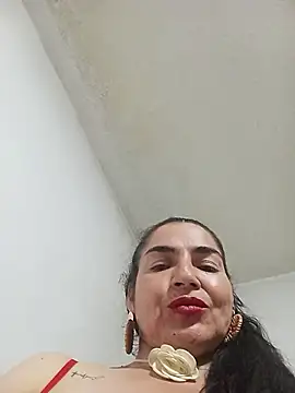 MaryRoze_ Chat XXX in diretta