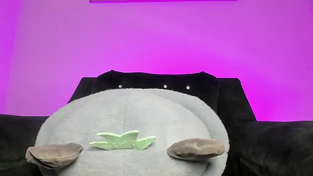 Rpoolrboy live XXX chat