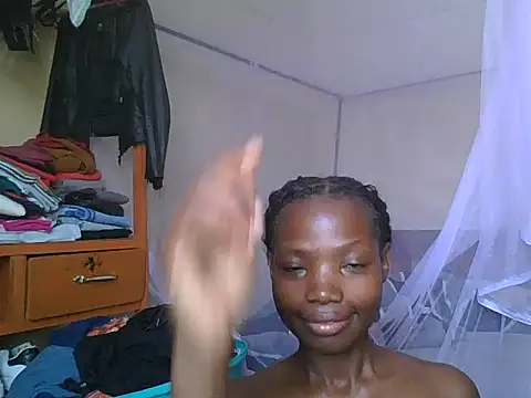 دردشة Mariana_150 الجنسية المباشرة
