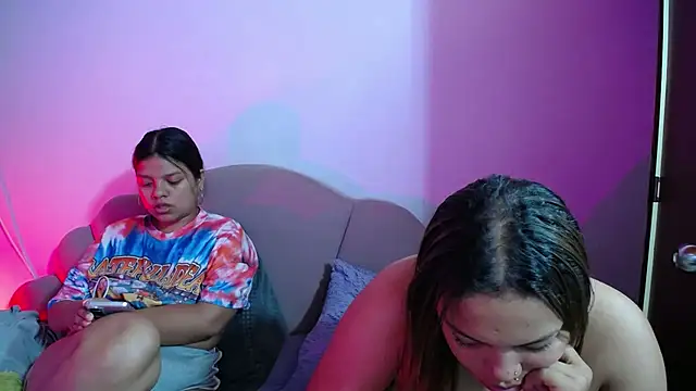 horny_babyss 라이브 XXX 채팅