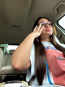 AvalonWest Live XXX-chat