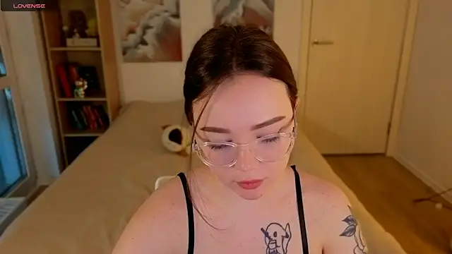 MilenaSaint Chat XXX in diretta