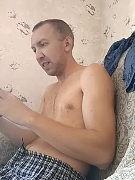 Pokazy przed kamerką – _uncle_Mitya-43_