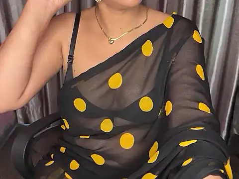 Radhika_4_you's Live XXX Chat