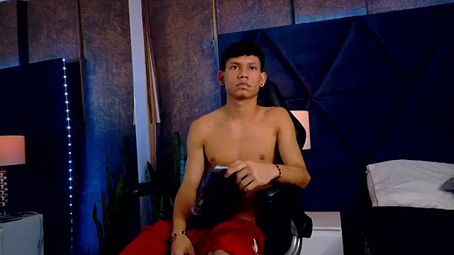 ThiagoFerrer_ Chat XXX live