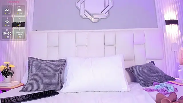 KataThonpson's Live XXX Chat