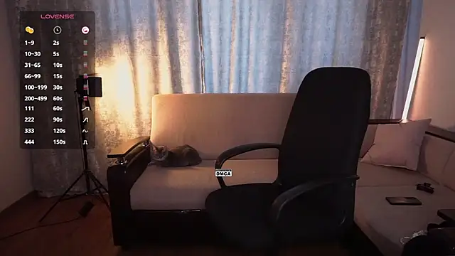 Czat XXX na żywo – Hoot_owl_cb