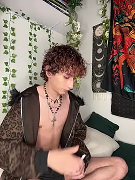noynxz Show in webcam