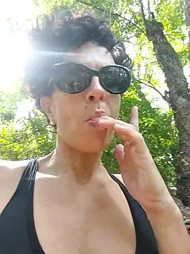 LightedWomann Live XXX chat