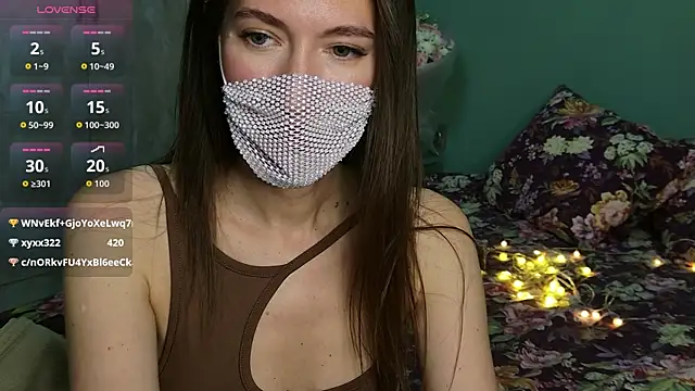 take_me_to_moon's Live XXX Chat