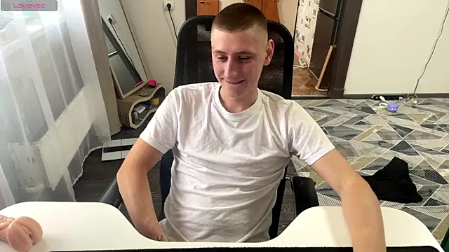 Keksik_ – Naživo XXX chat