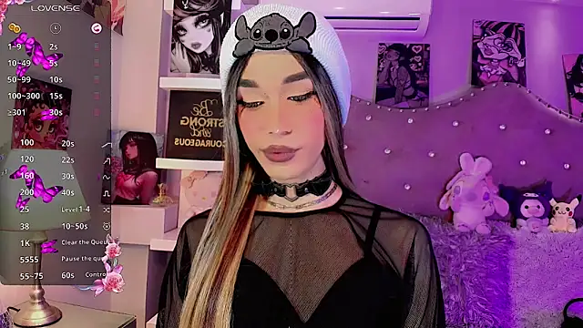 Megaan_Dolll's Webcam Show