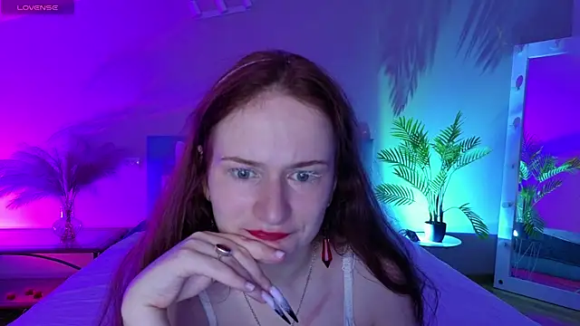 Živý XXX chat L1ittle_kitty_