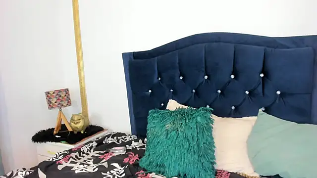 Inaya_Khalifa Chat XXX in diretta