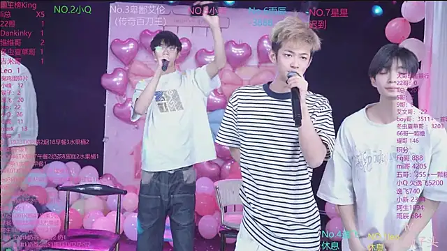 AAA-winner – Live XXX-chat