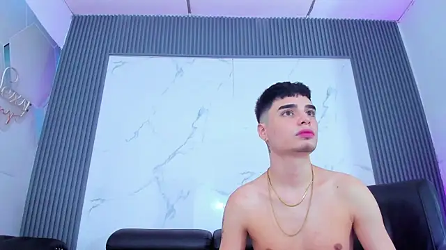 Pether_james – Naživo XXX chat