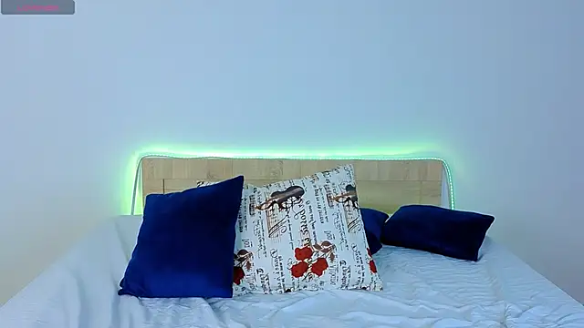 Вебкам-шоу Miless_Cooper
