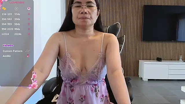 kittybabe69's Live XXX Chat