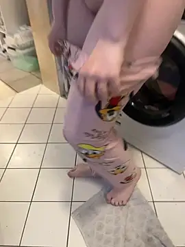Teeny-Slut18 – webcam-show