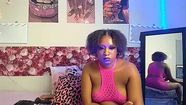 EnchantingLisa's Live XXX Chat