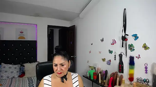 Sembang XXX Secara Langsung mature_bigboobs10