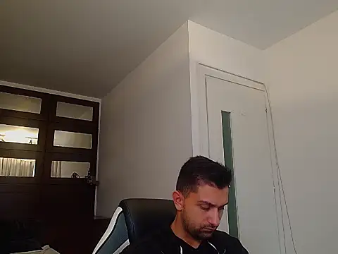 BryceReign Chat XXX live