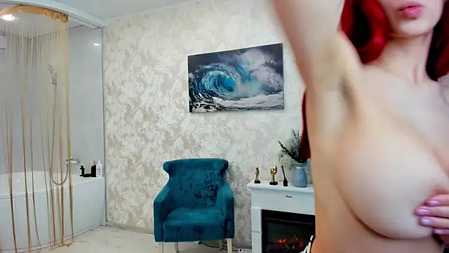 XXX chat uživo modela RedLipse